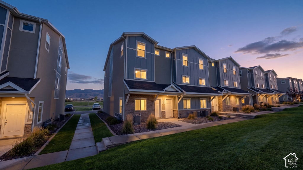 Photo of 4327 E O'CONNELL LN, Eagle Mountain, UT 84005 (MLS # 2187263)