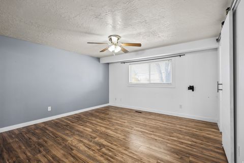 Tiny photo for 843 E 3400 N, Layton, UT 84040 (MLS # 2121932)