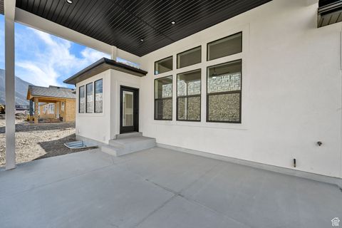Tiny photo for 710 E MOUNTAIN ROAD Rd N, North Ogden, UT 84414 (MLS # 2115182)
