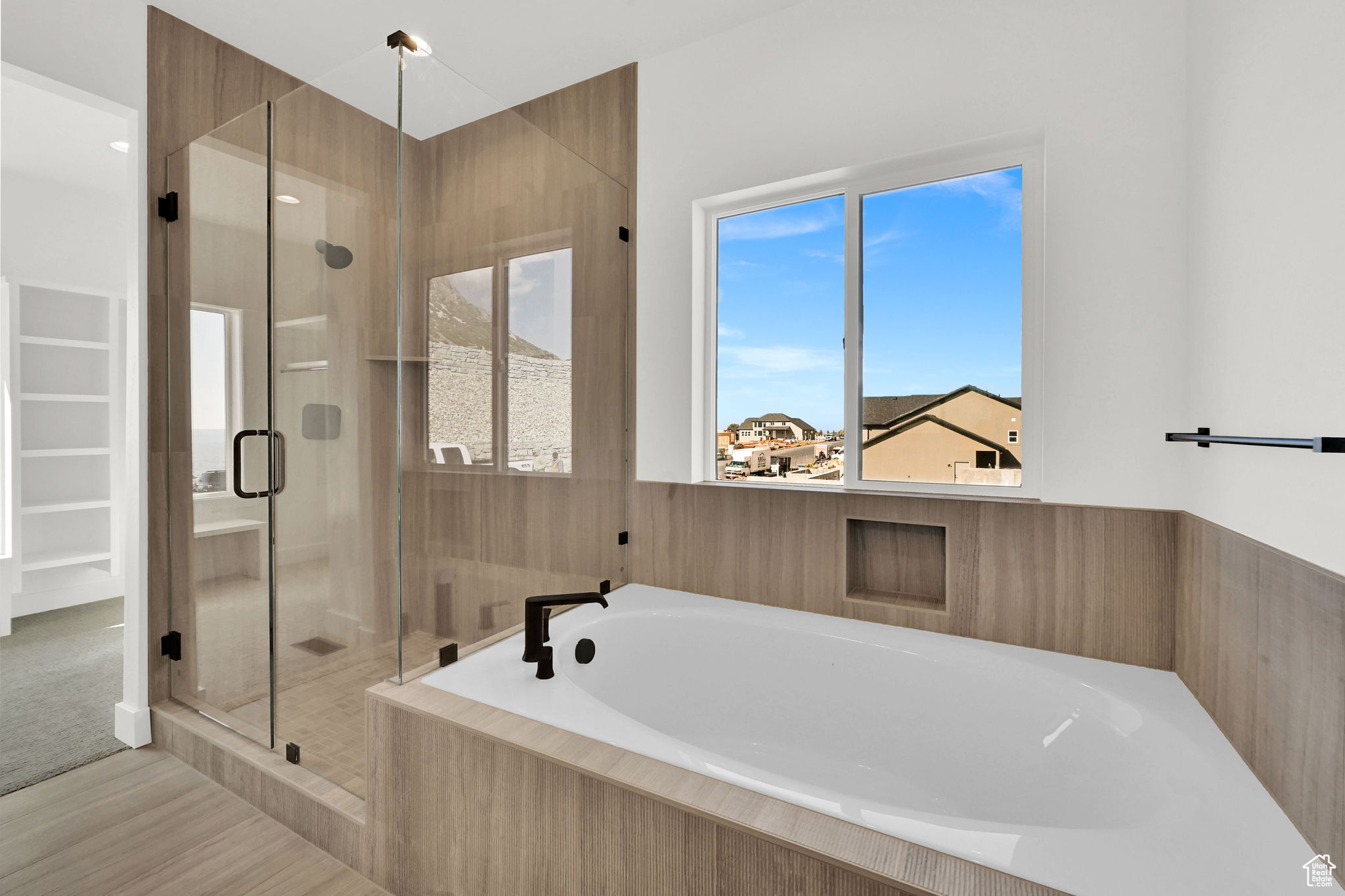 NORTHVIEW ESTATES - Residential