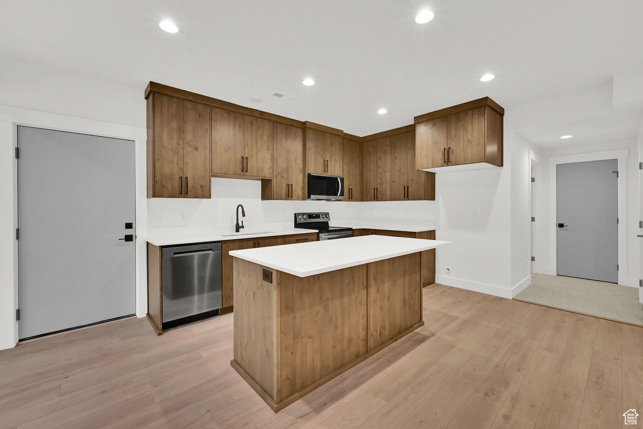 NORTHVIEW ESTATES - Residential