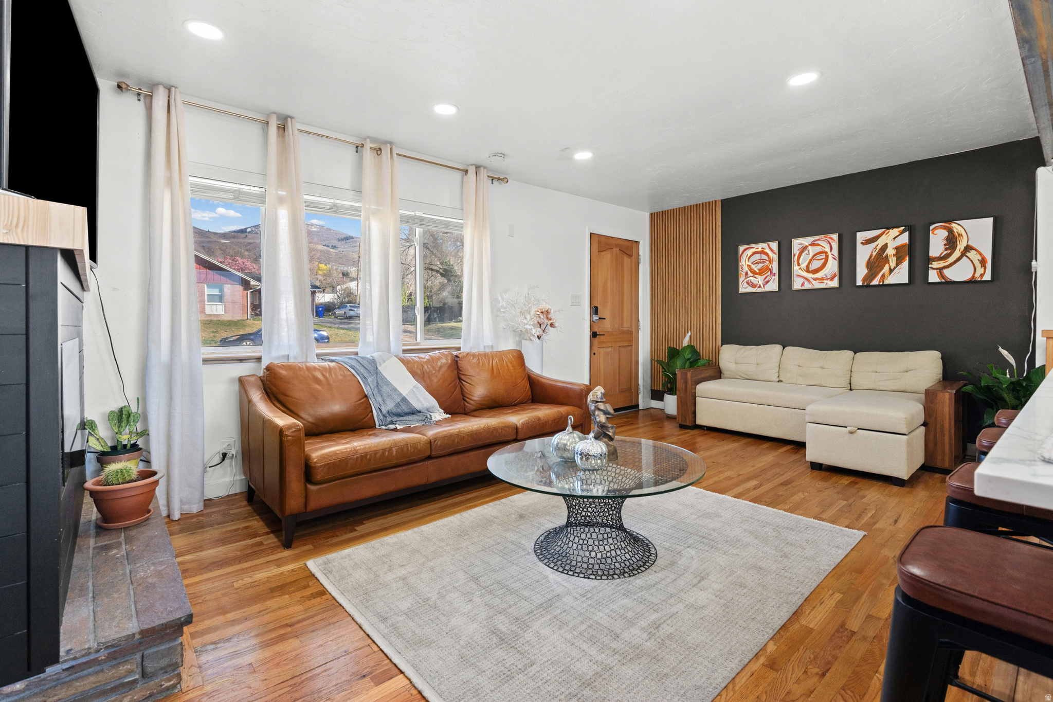 CENTRAL HEIGHTS - Residential