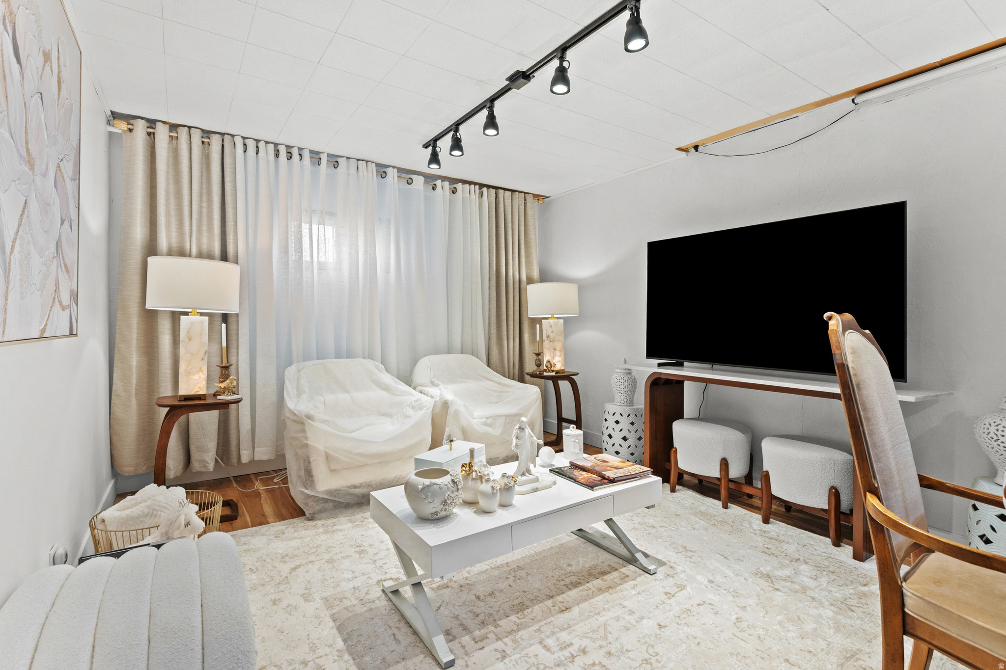 CENTRAL HEIGHTS - Residential