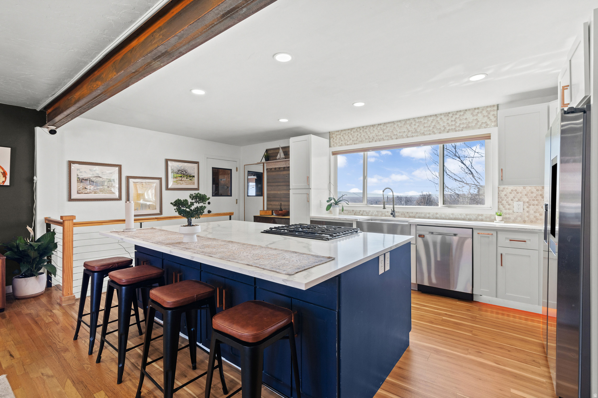 CENTRAL HEIGHTS - Residential