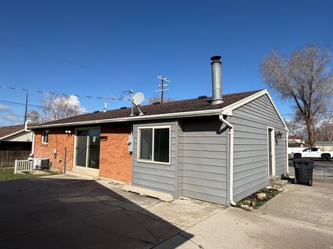 Tiny photo for 415 W 300 N, Brigham City, UT 84302 (MLS # 2143212)