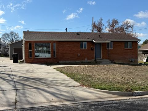 Photo of 415 W 300 N, Brigham City, UT 84302 (MLS # 2143212)