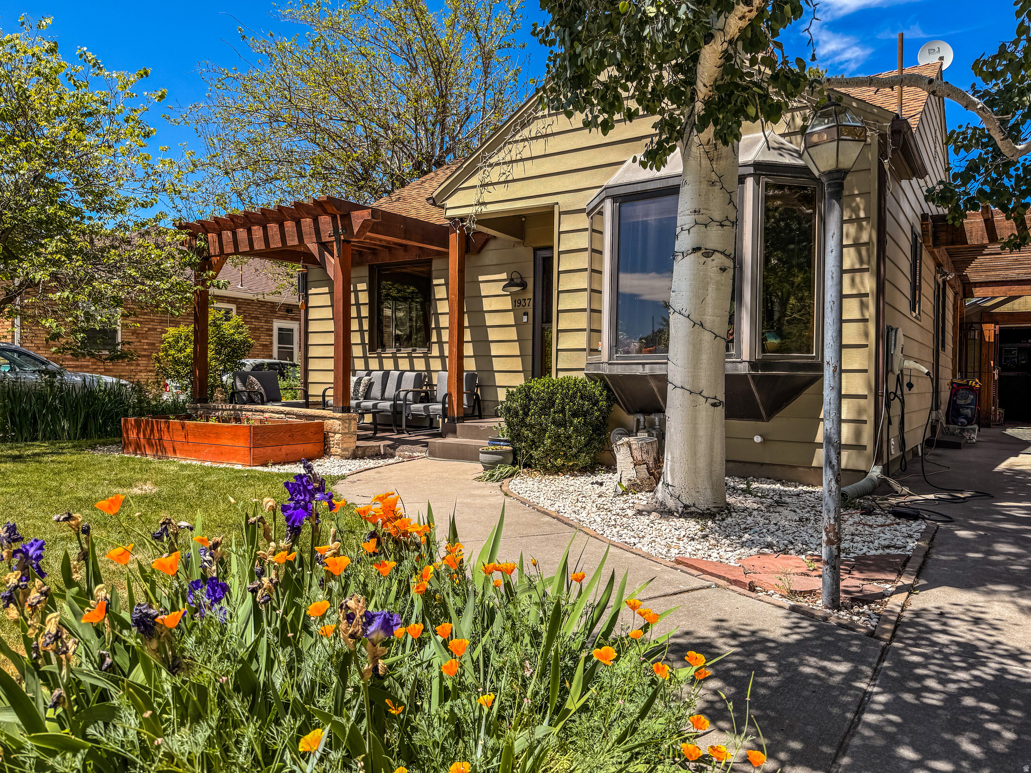 MOUNTAIN VIEW PARK - Residential