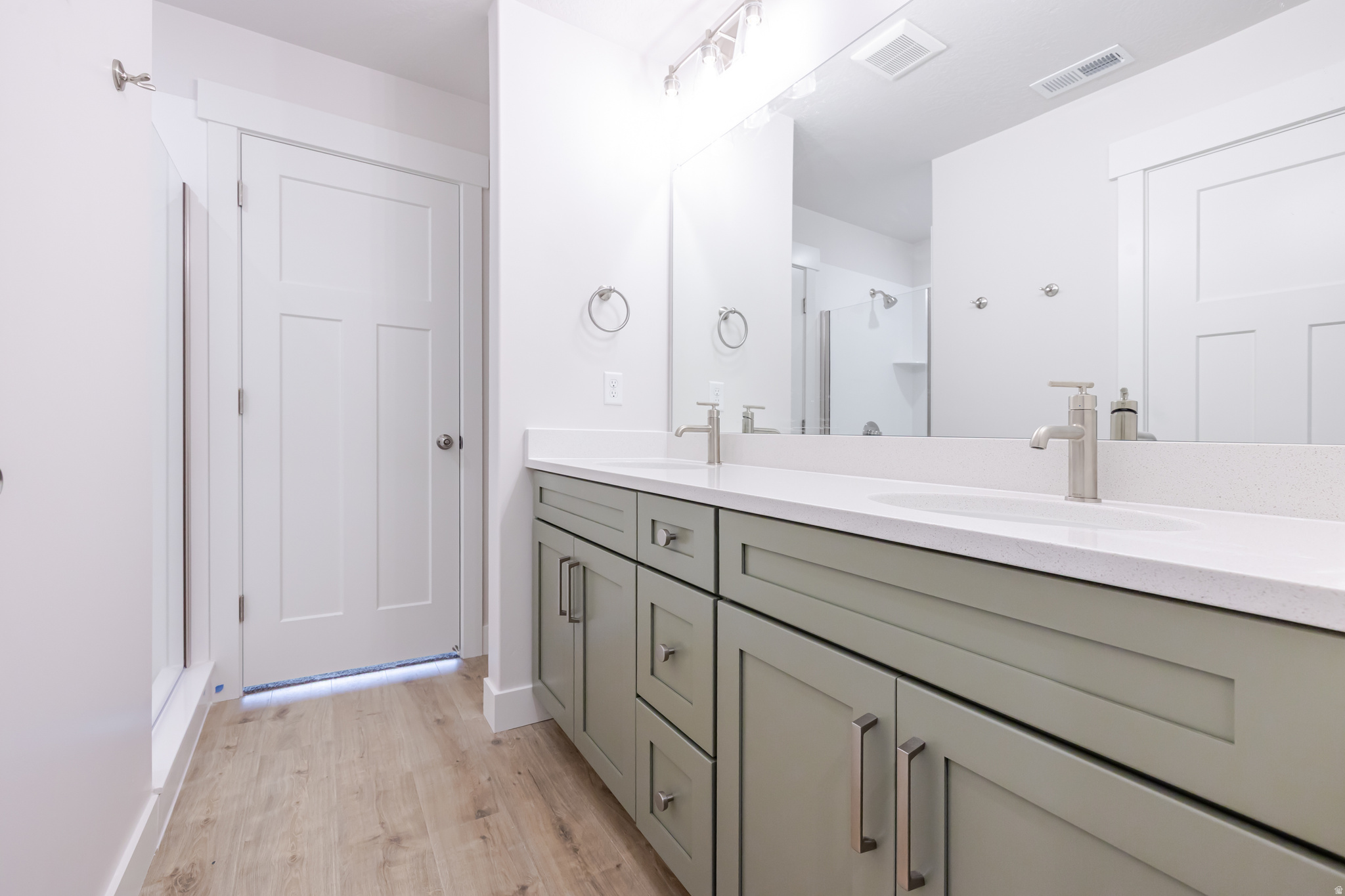 HIGHRIDGE - Residential