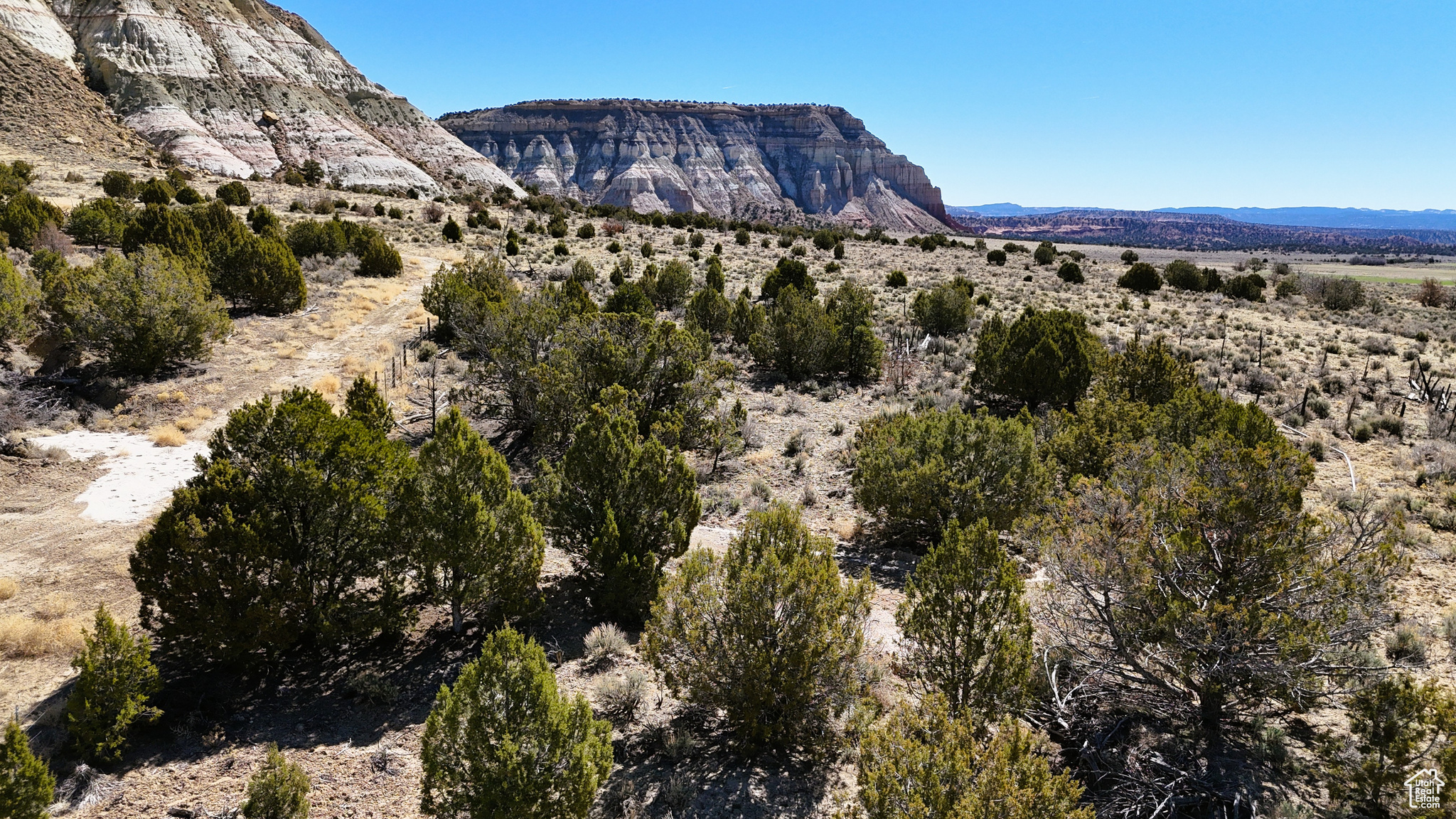 Land, Cannonville, Utah image 9