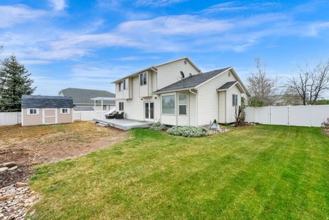 Tiny photo for 4852 W MOUNTAIN LAUREL LN S, West Jordan, UT 84088 (MLS # 2147810)