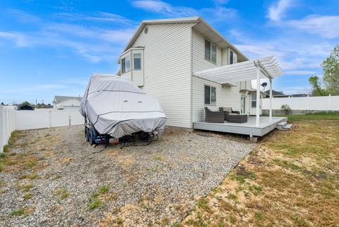 Tiny photo for 4852 W MOUNTAIN LAUREL LN S, West Jordan, UT 84088 (MLS # 2147810)