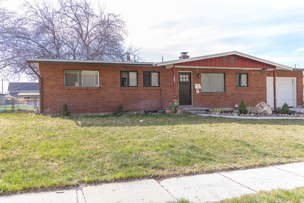 Photo of 615 N 500 E, Brigham City, UT 84302 (MLS # 2148752)