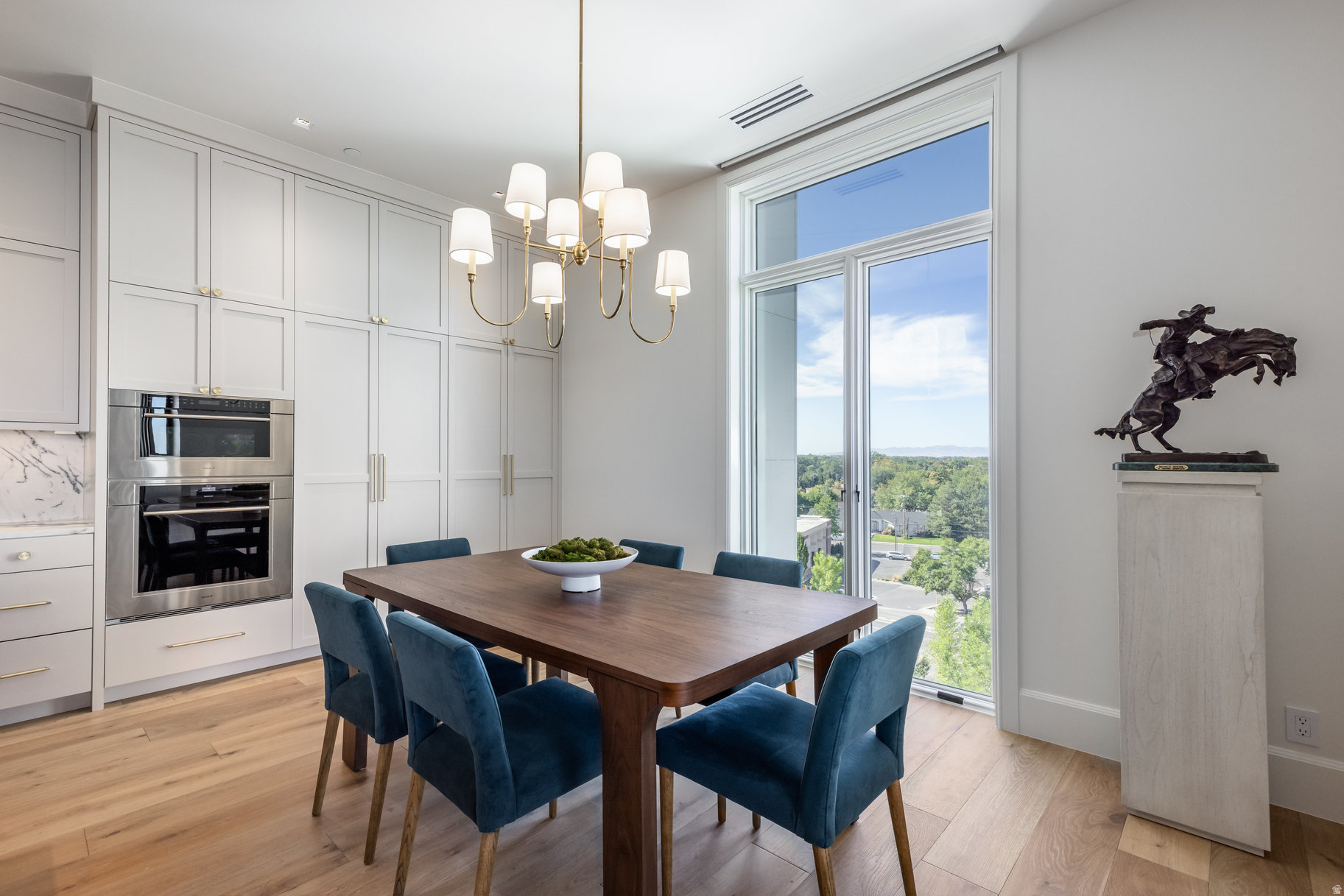 ROYAL HOLLADAY HILLS D - Residential