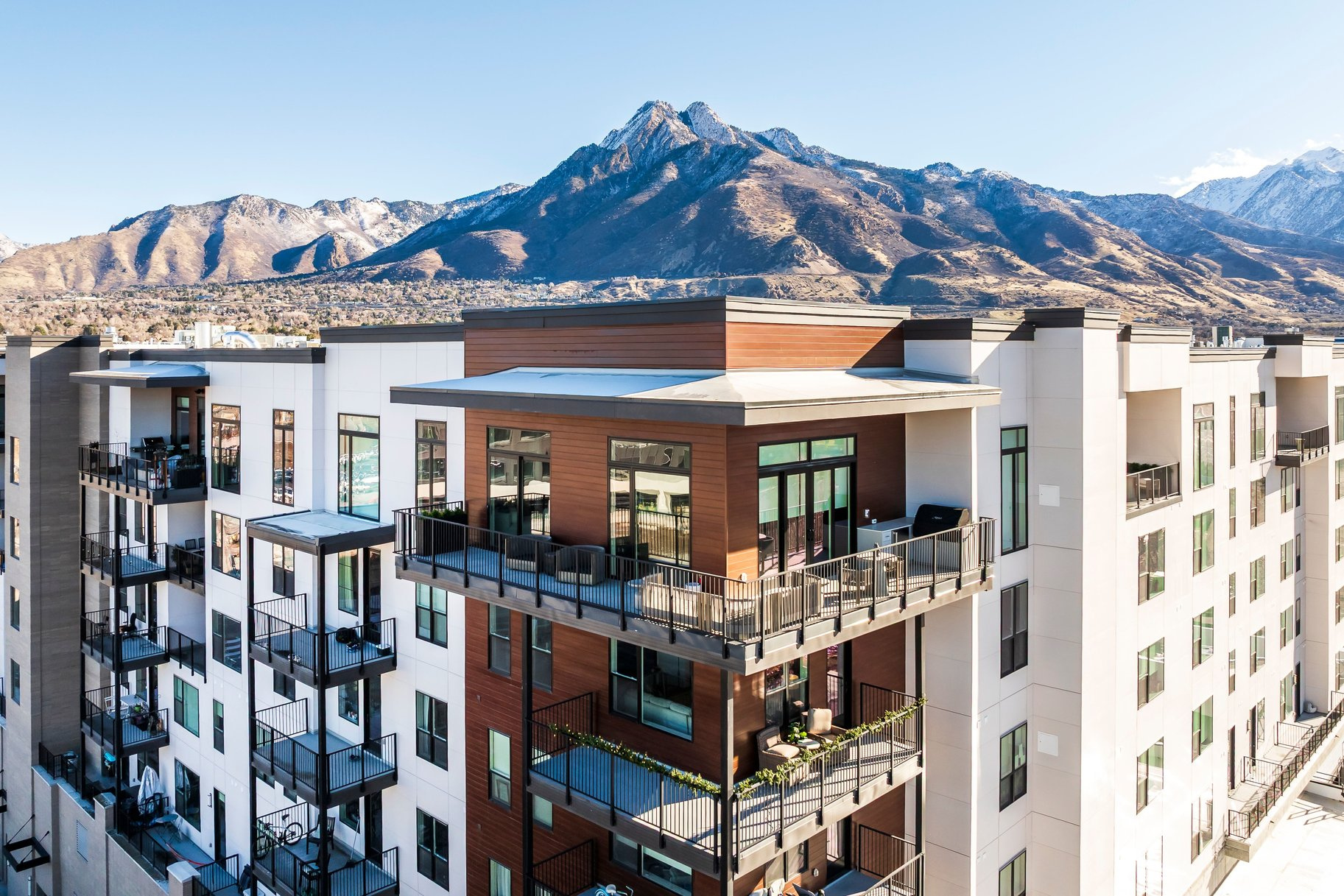 HOLLADAY HILLS - Residential