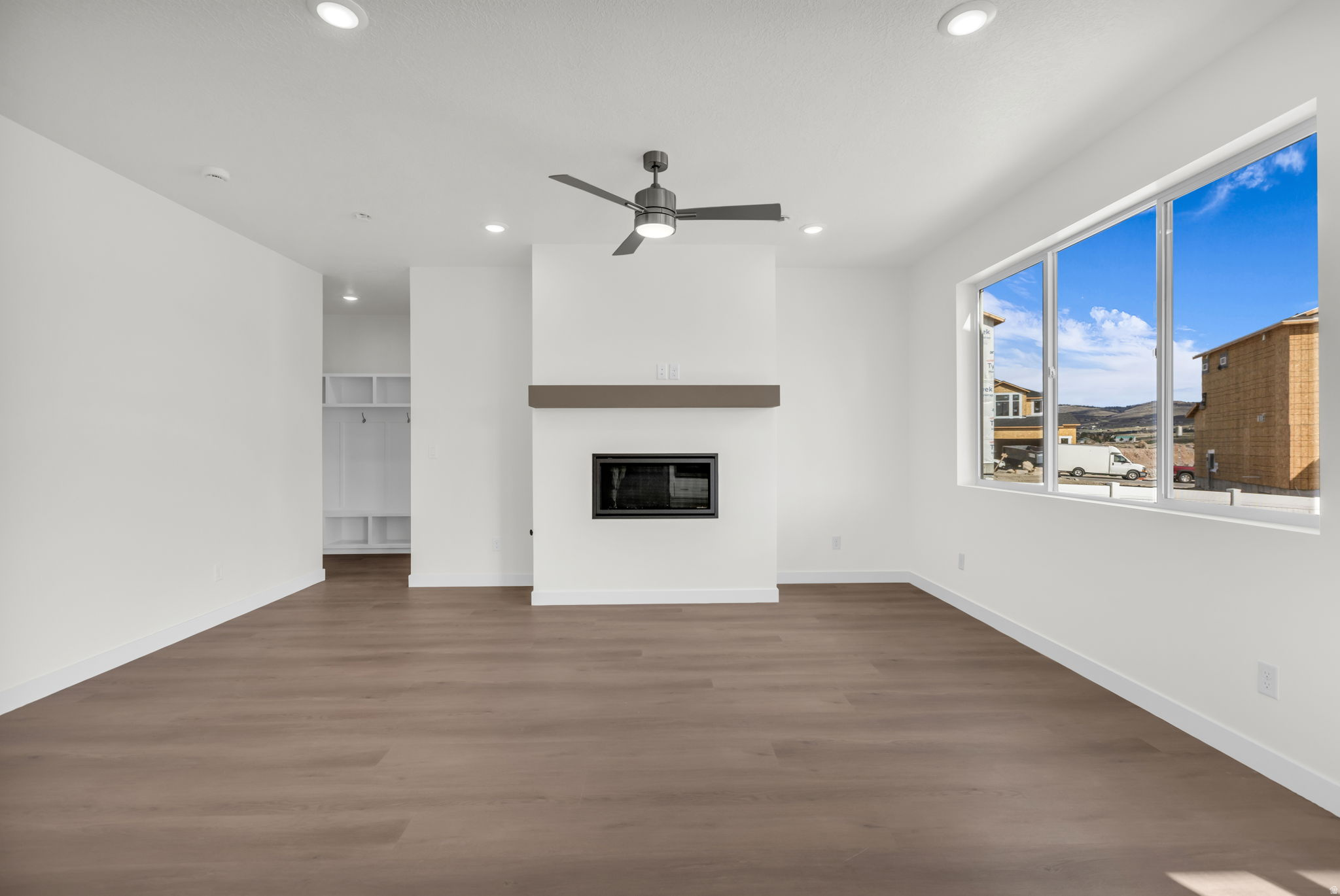 SILVER CREEK - Residential