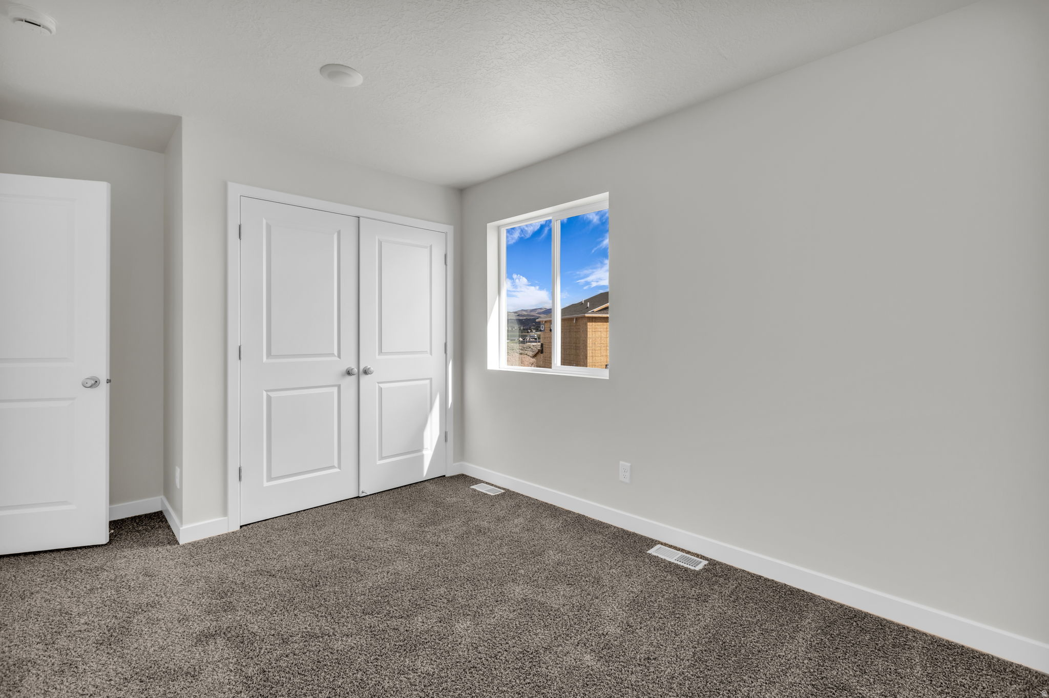 SILVER CREEK - Residential