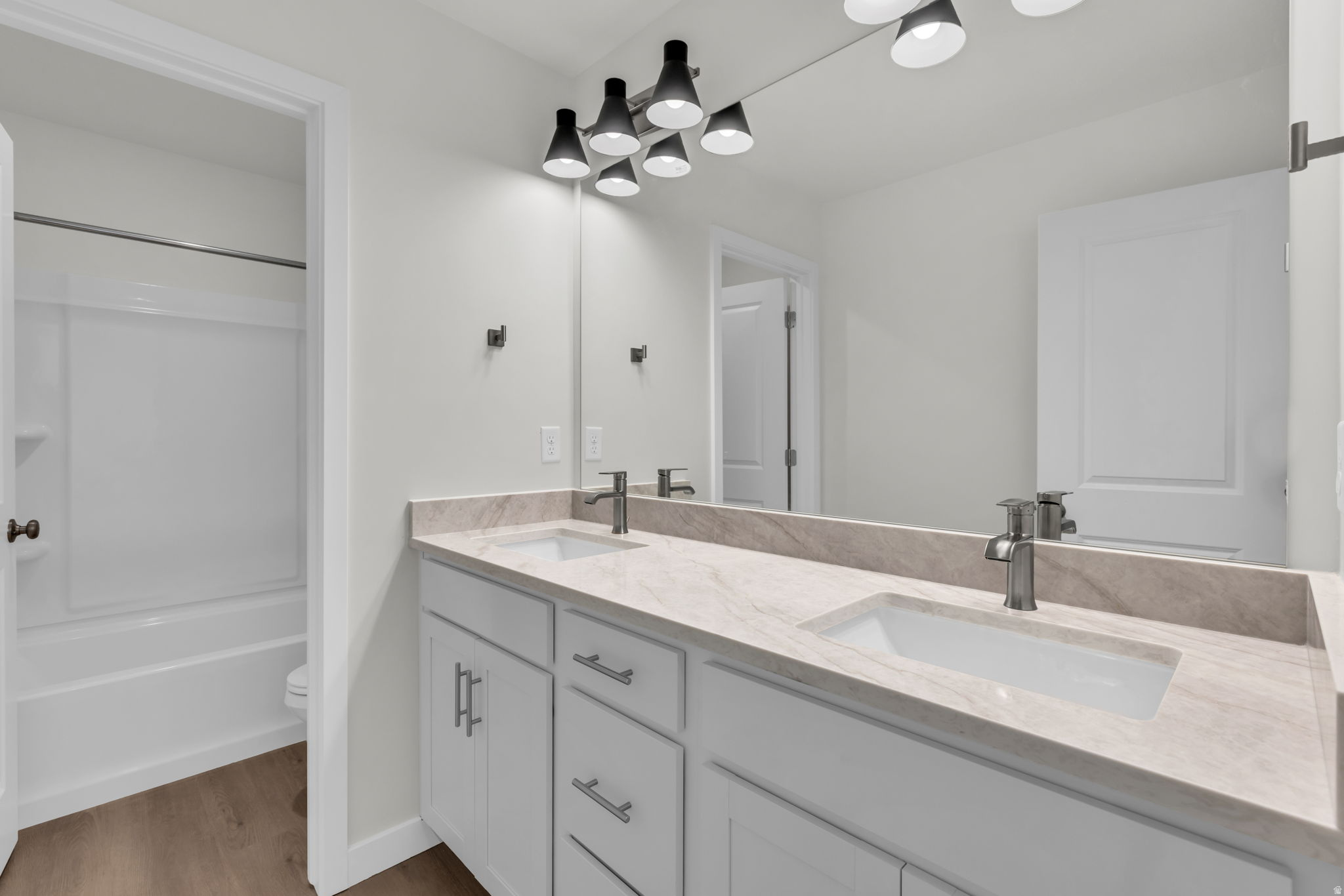 SILVER CREEK - Residential