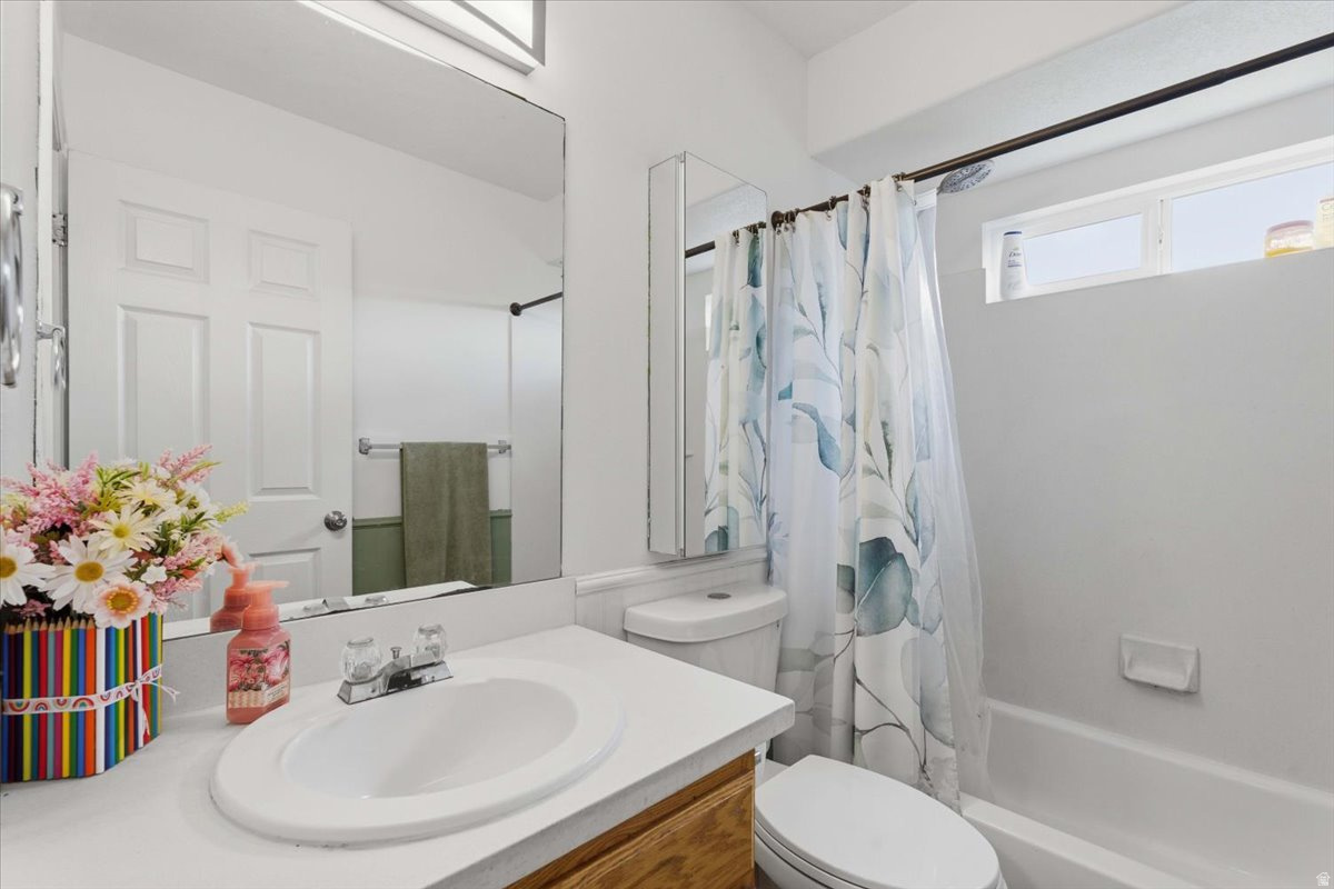 SUNRIDGE MEADOWS PHA - Residential