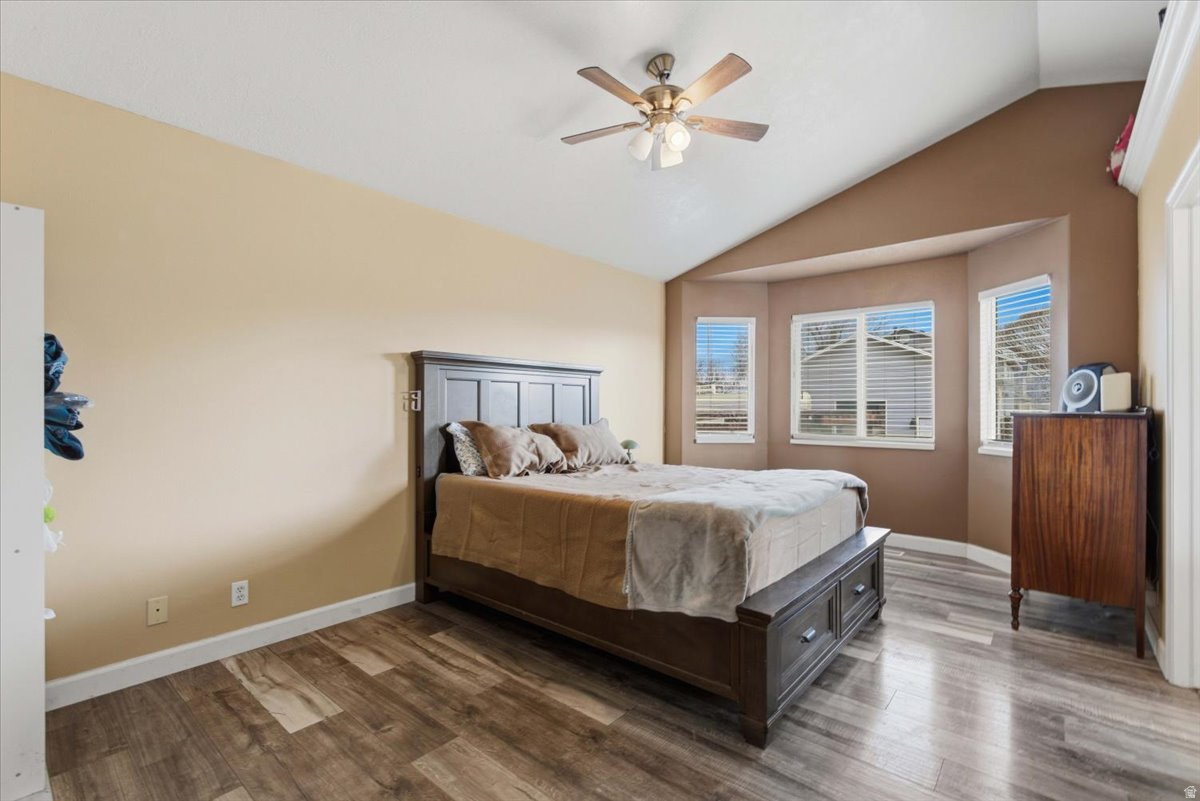 SUNRIDGE MEADOWS PHA - Residential