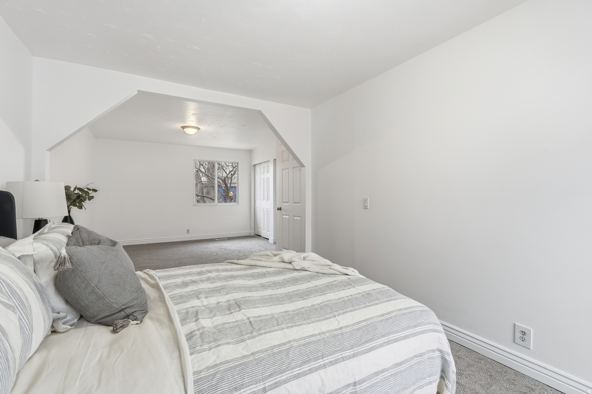 SKY BLUE ACRES #4 - Residential