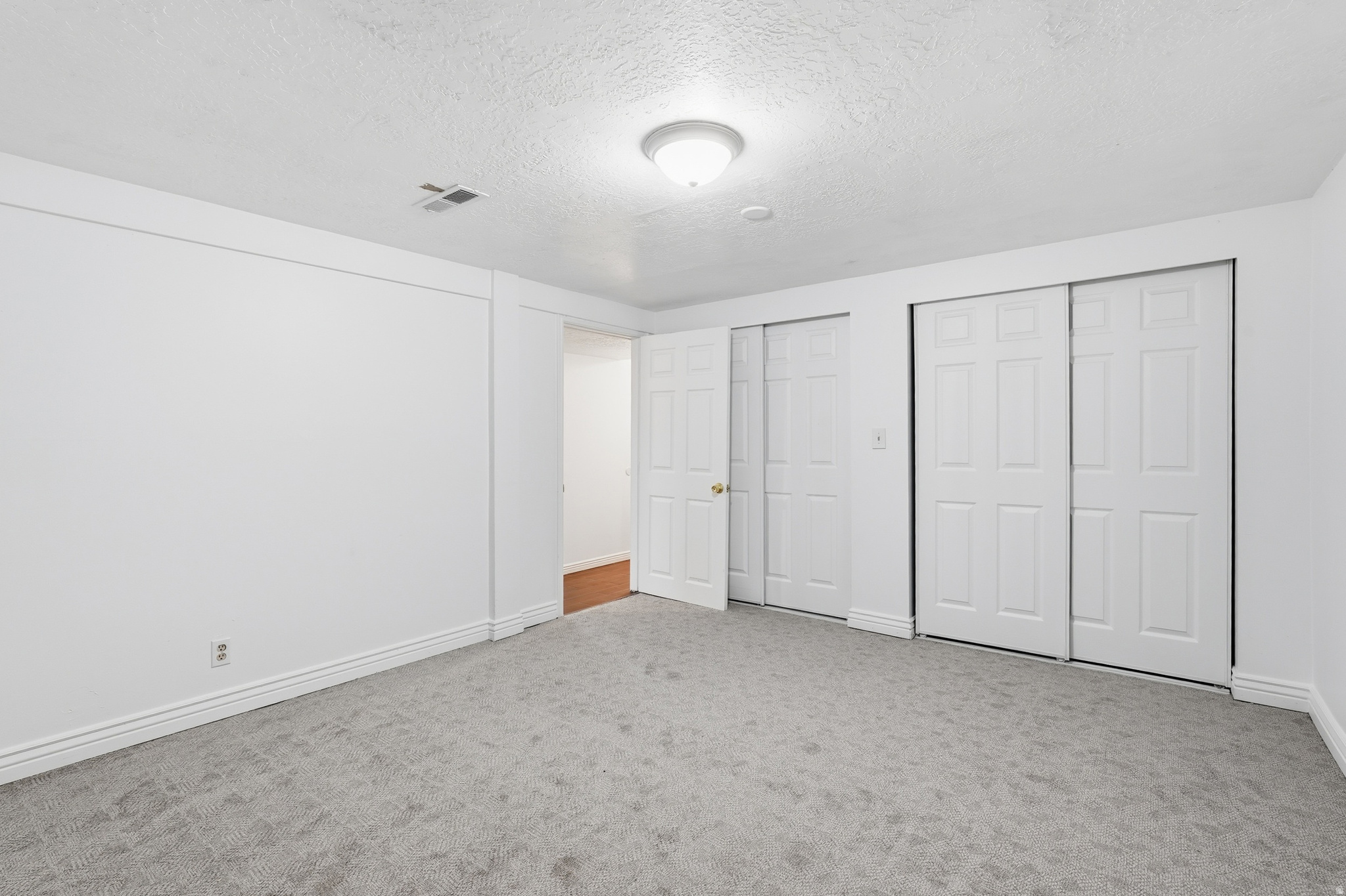 SKY BLUE ACRES #4 - Residential