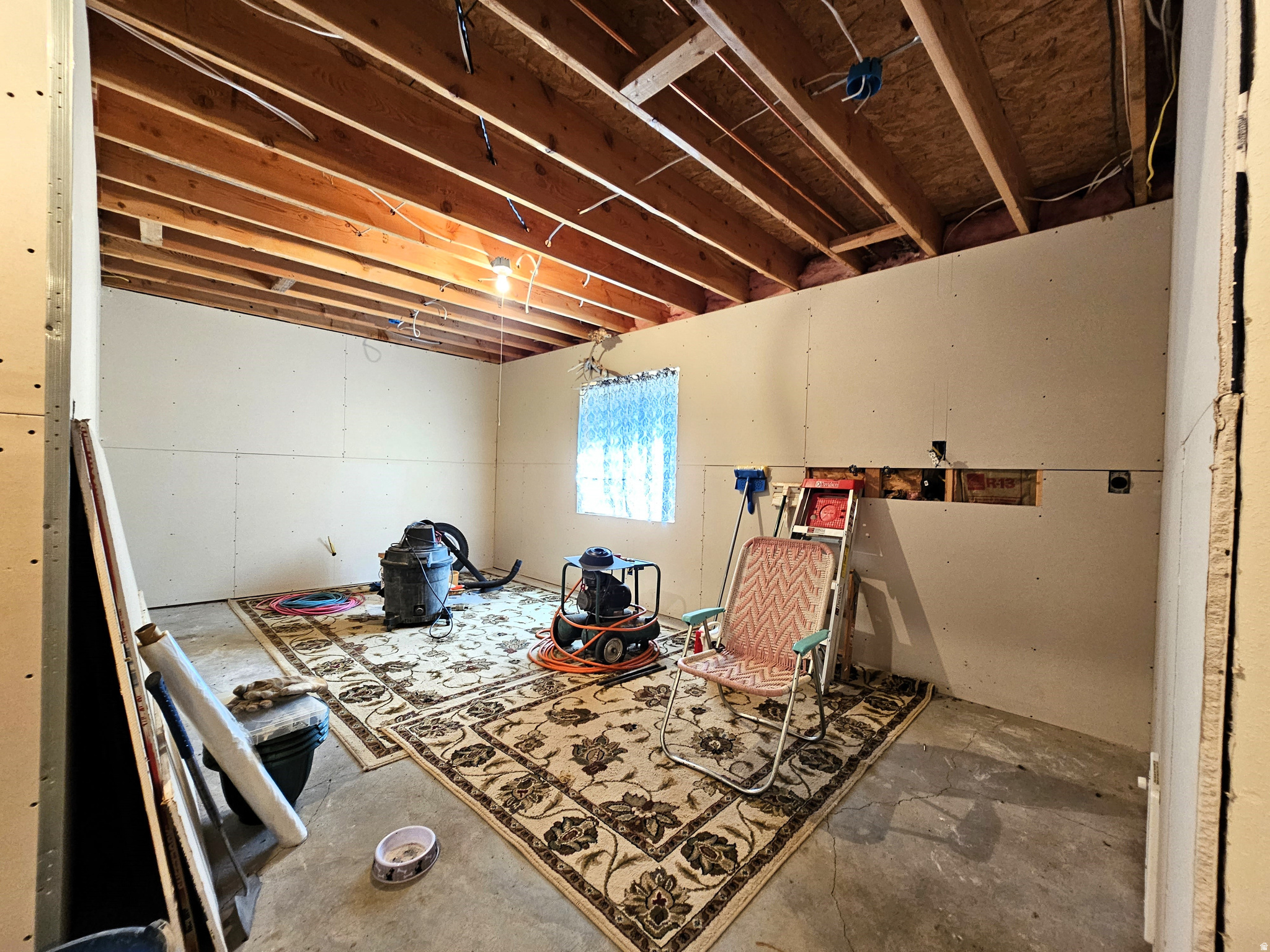 SKYLINE MOUNTAIN RESORT - Land