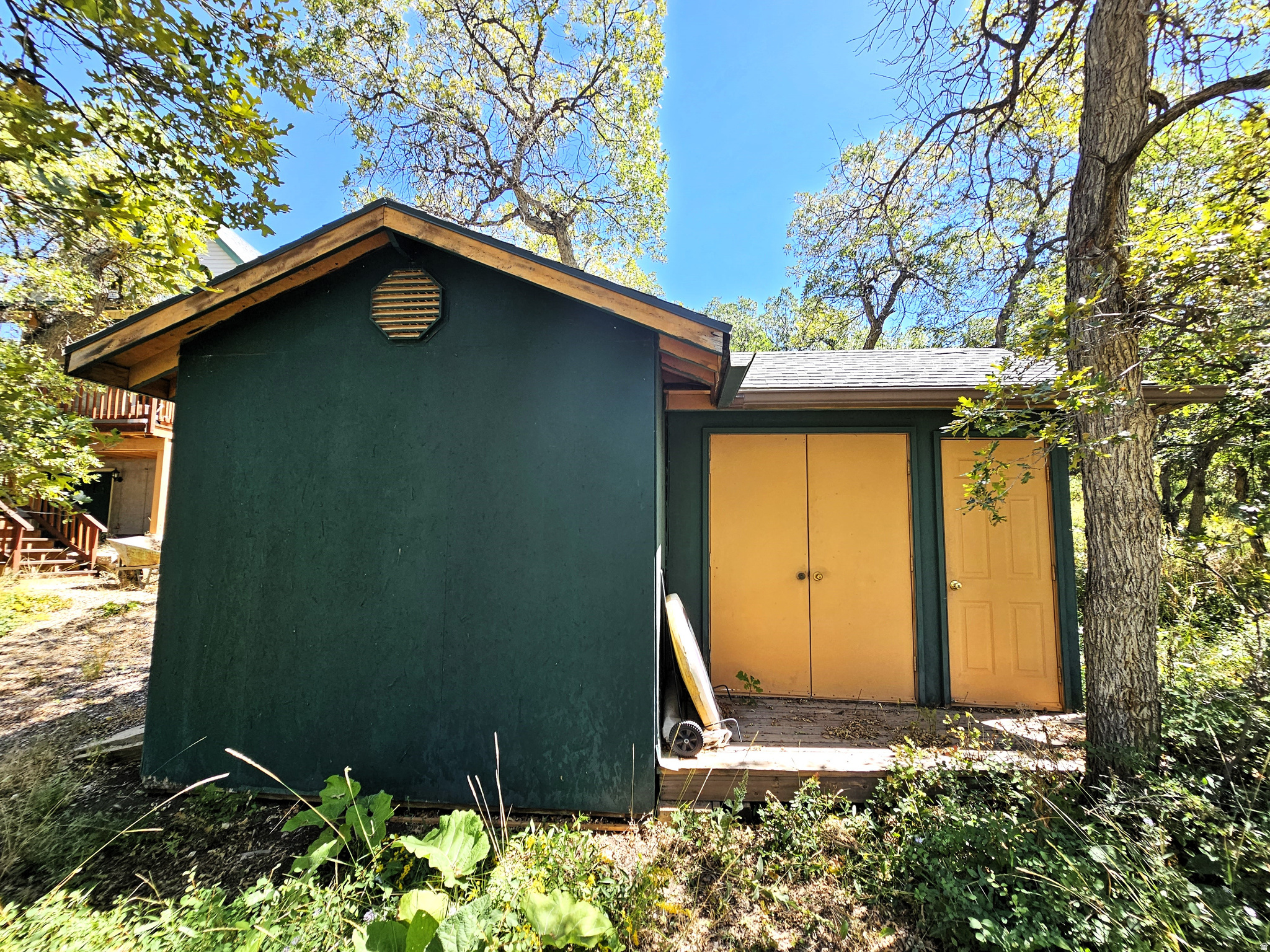 SKYLINE MOUNTAIN RESORT - Land