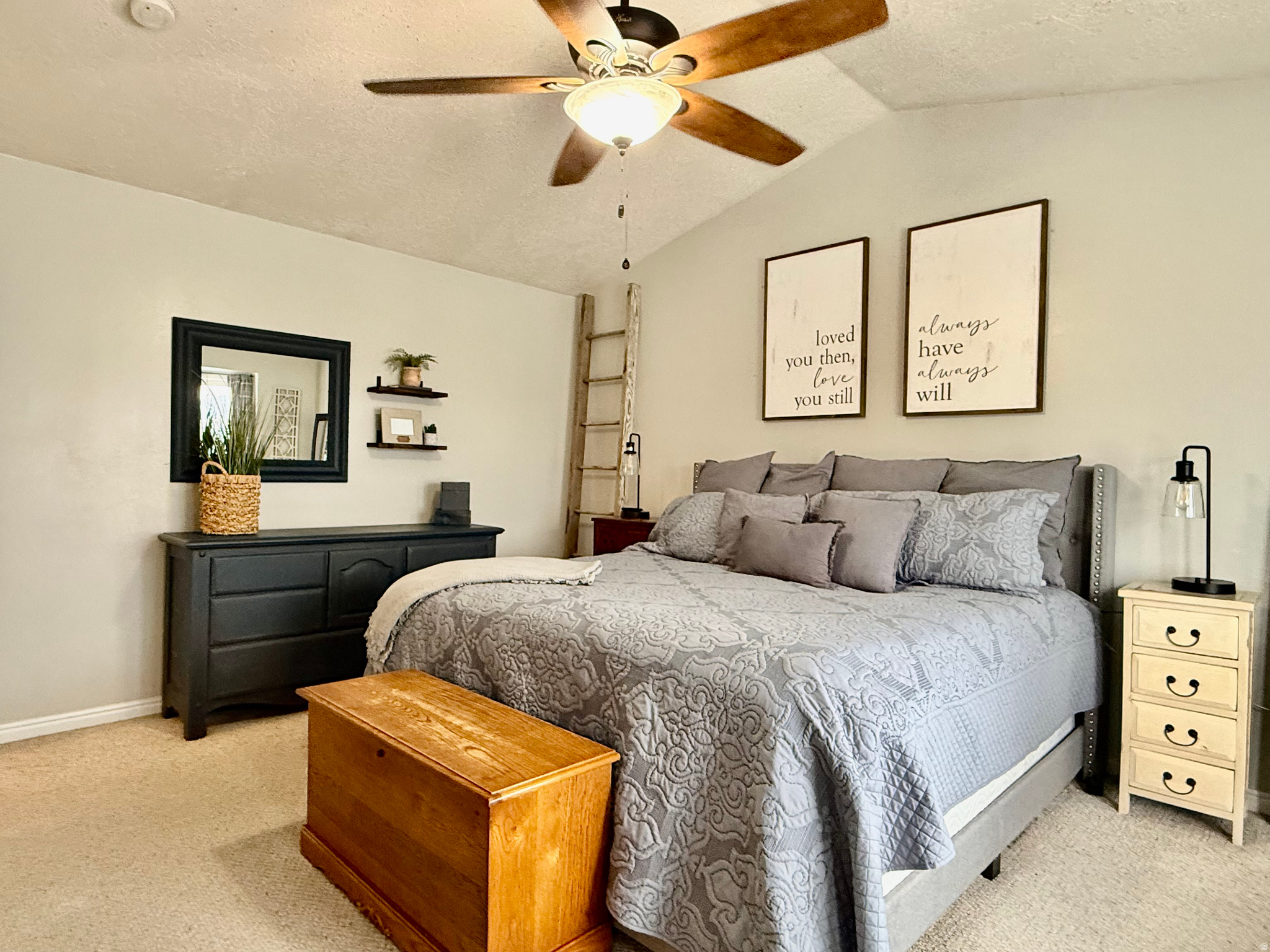 DIAMOND SUMMIT UNIT 2 - Residential