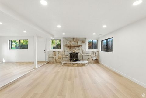 Tiny photo for 715 N 400 E, Nephi, UT 84648 (MLS # 2109997)