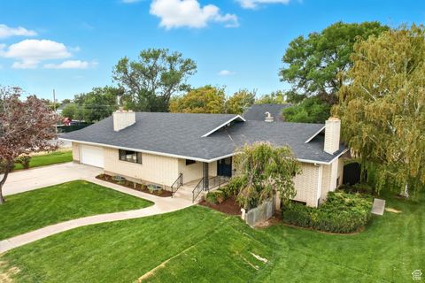 Tiny photo for 715 N 400 E, Nephi, UT 84648 (MLS # 2109997)