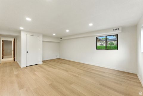 Tiny photo for 715 N 400 E, Nephi, UT 84648 (MLS # 2109997)