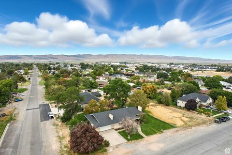 Tiny photo for 715 N 400 E, Nephi, UT 84648 (MLS # 2109997)