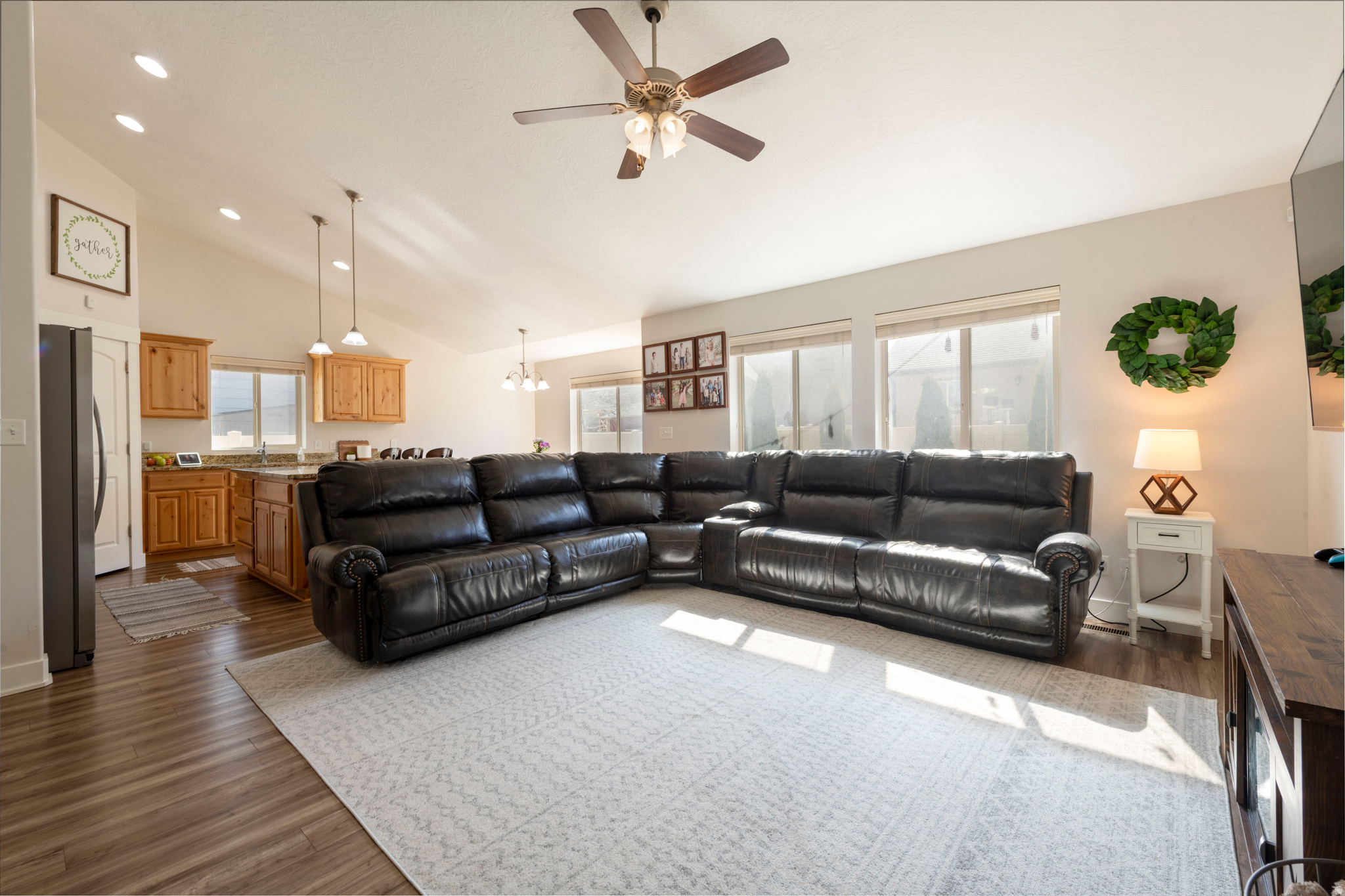 HARVEST FIELDS - Residential