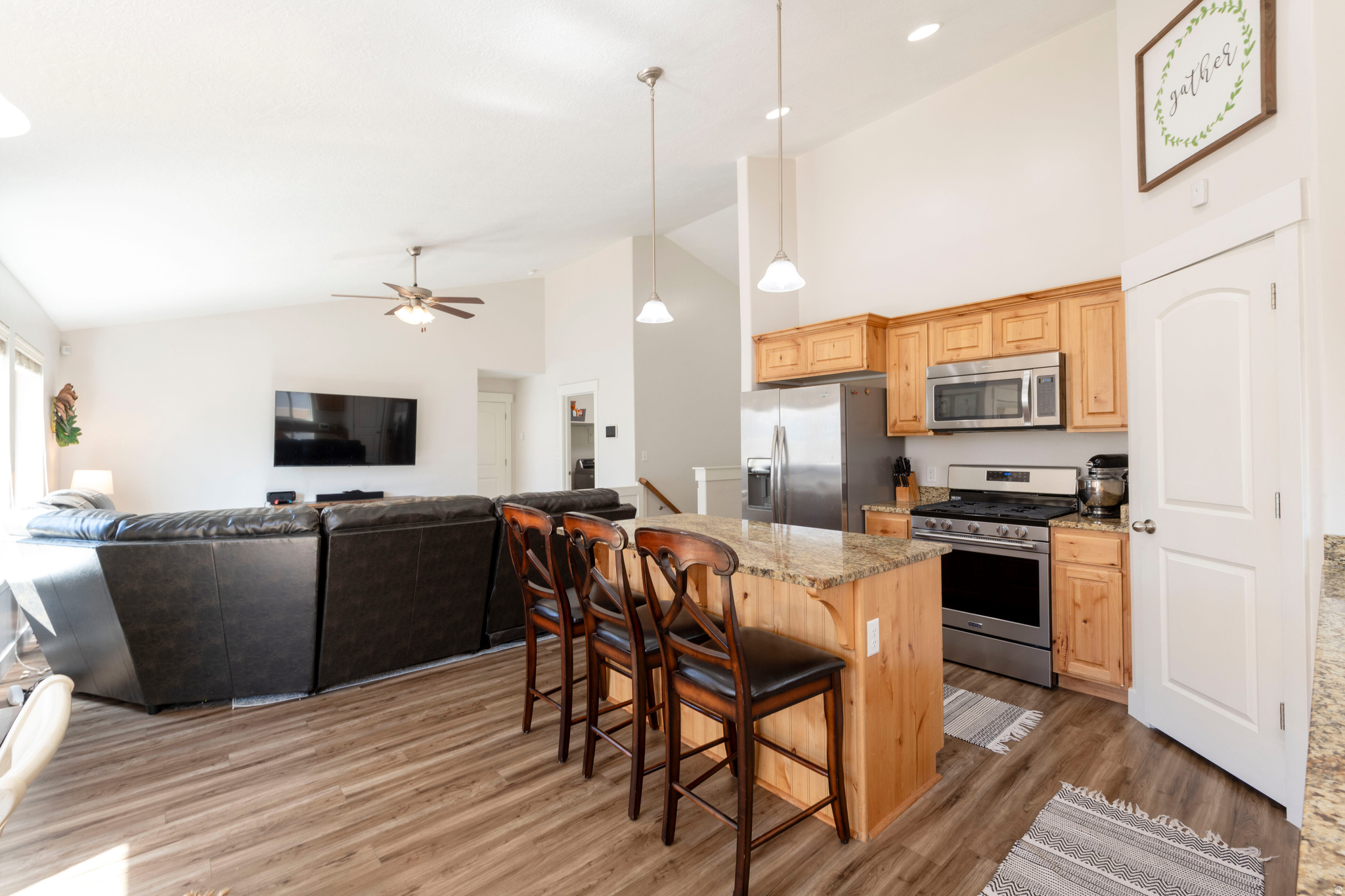 HARVEST FIELDS - Residential