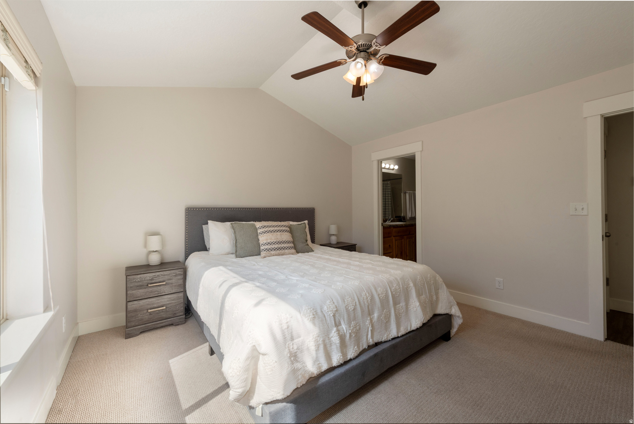 HARVEST FIELDS - Residential