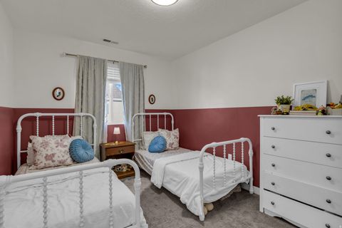 Tiny photo for 1954 W PARKVIEW DR, Syracuse, UT 84075 (MLS # 2135557)