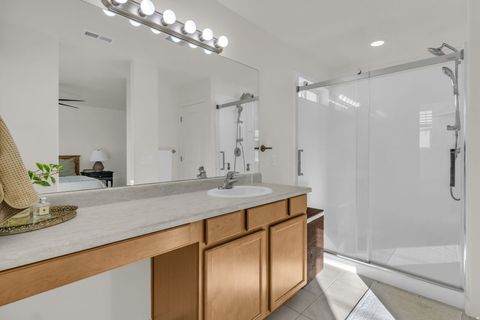 Tiny photo for 1954 W PARKVIEW DR, Syracuse, UT 84075 (MLS # 2135557)