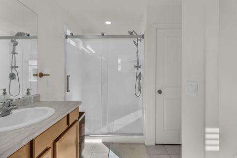 Tiny photo for 1954 W PARKVIEW DR, Syracuse, UT 84075 (MLS # 2135557)