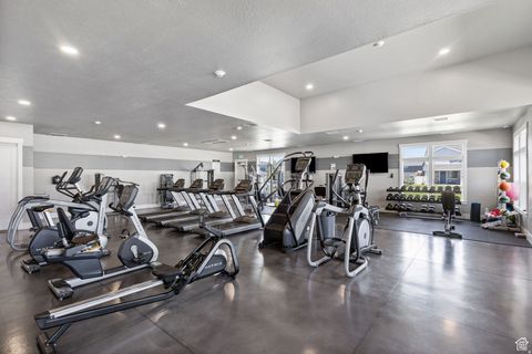 Tiny photo for 1954 W PARKVIEW DR, Syracuse, UT 84075 (MLS # 2135557)