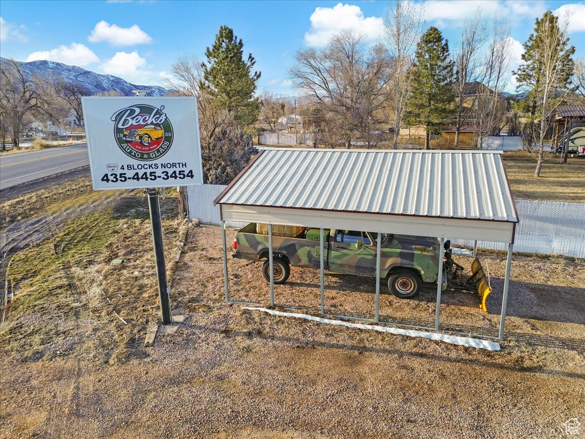 DAILEY MINOR - Commercial Sale