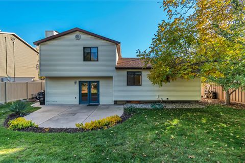 Tiny photo for 3341 E NORWOOD RD S, Cottonwood Heights, UT 84121 (MLS # 2120463)