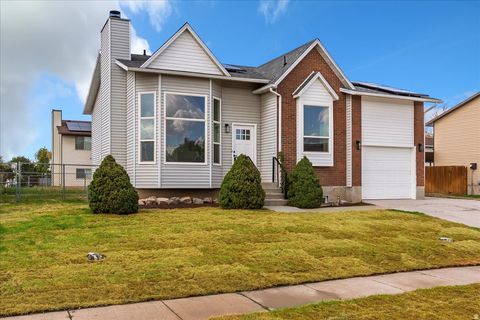 Photo of 3826 W 5750 S, Roy, UT 84067 (MLS # 2124651)