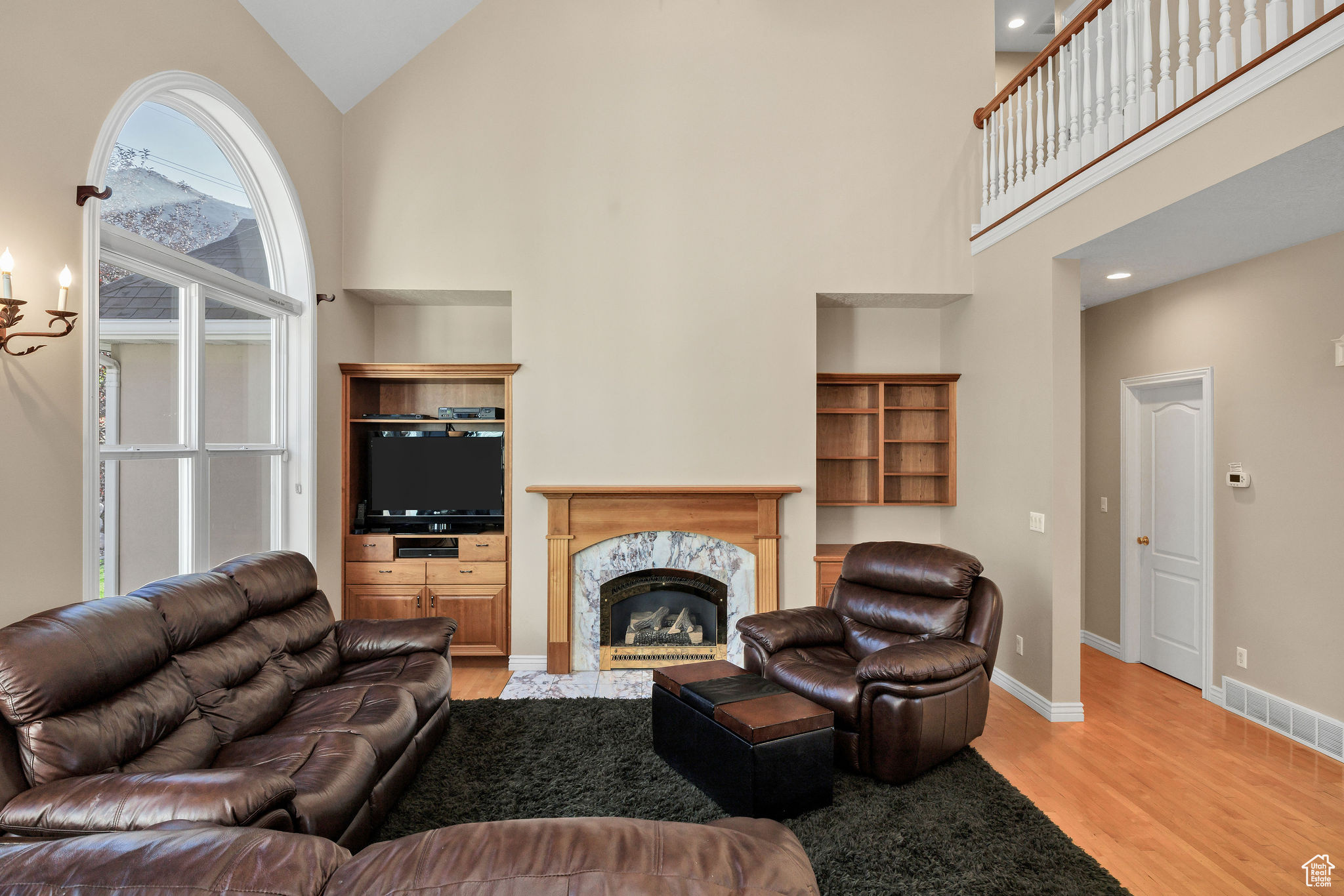 CANYON RIDGE - Residential