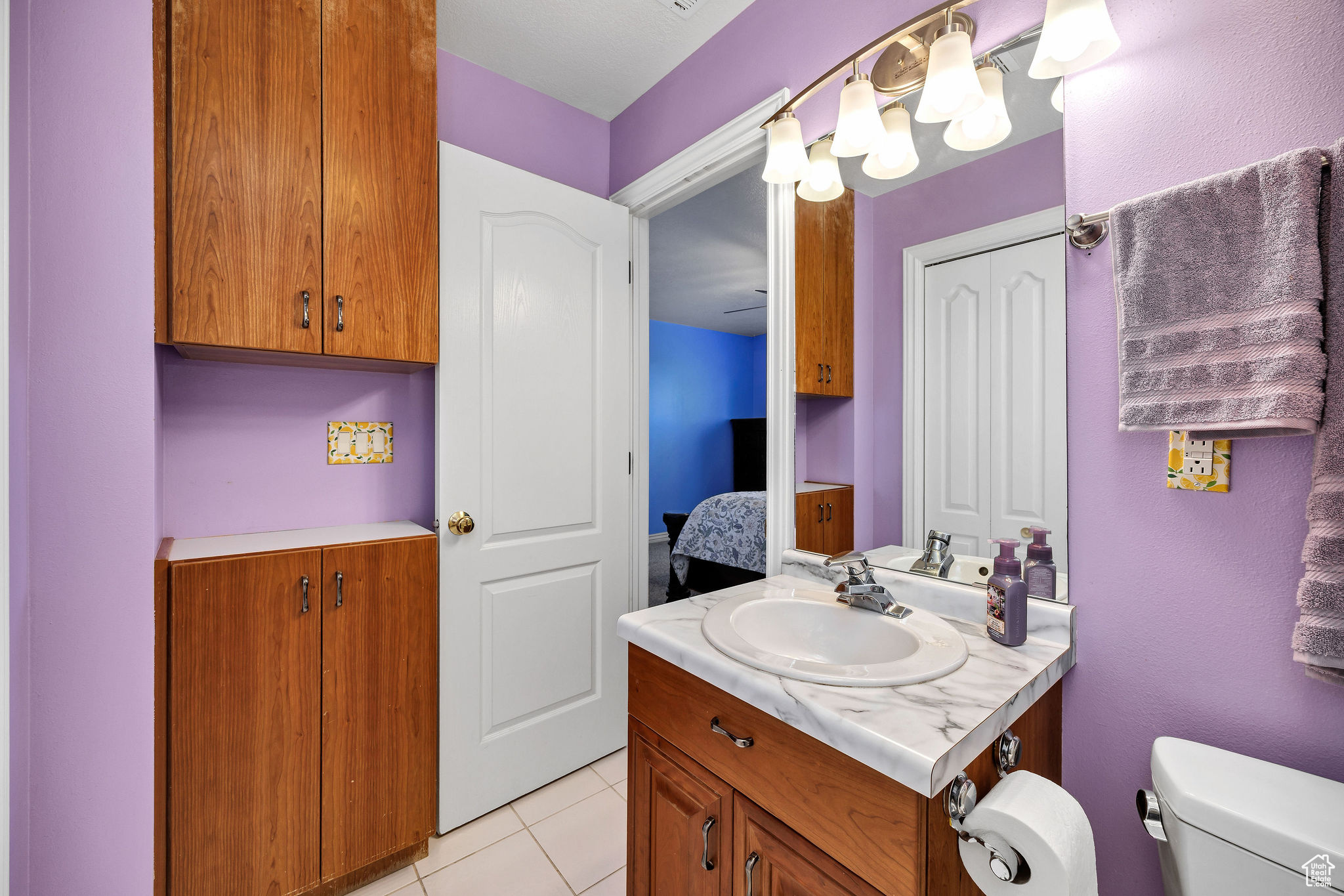 CANYON RIDGE - Residential