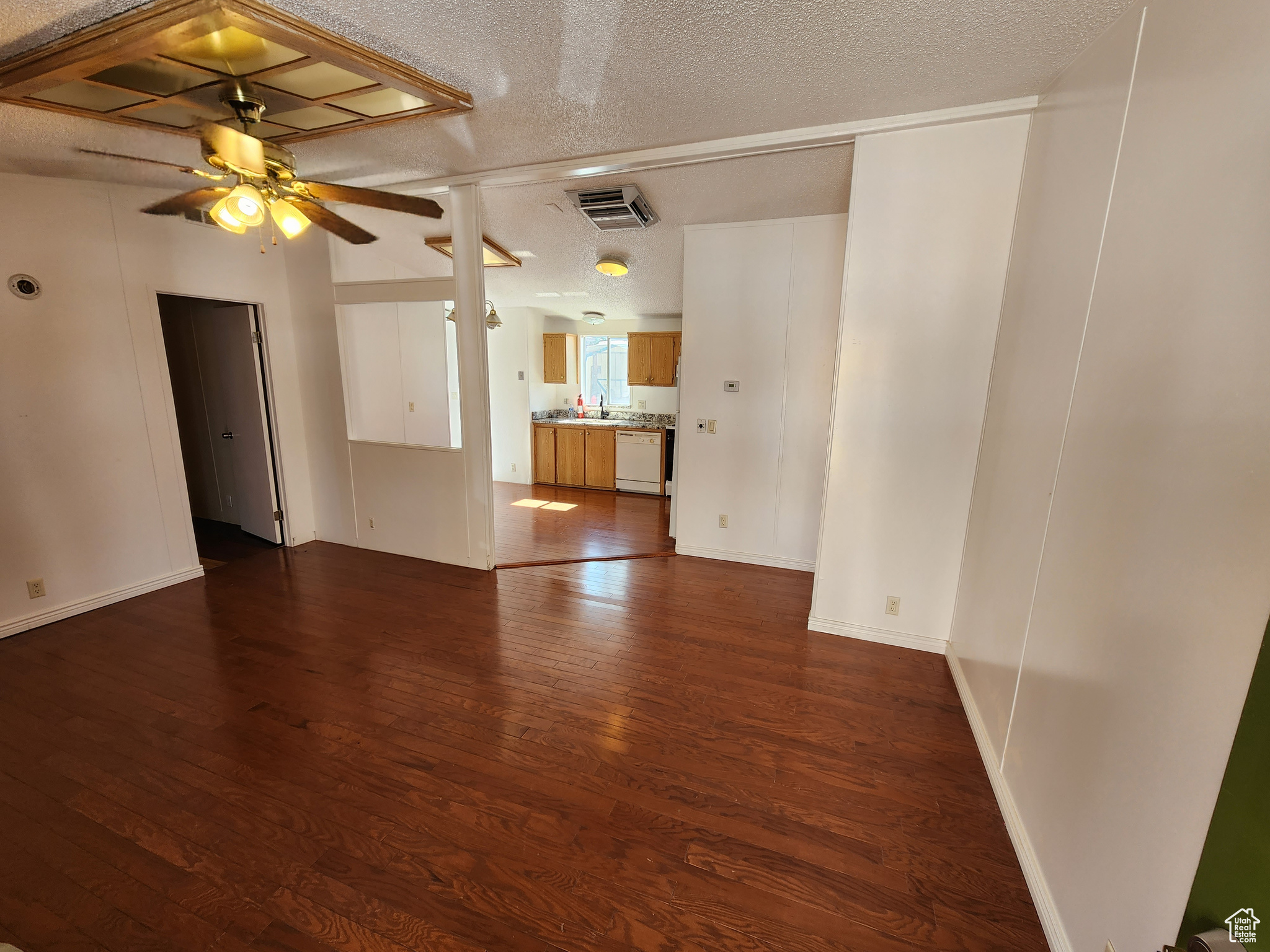3267 S Eastcrest Rd #142, West Valley City, Utah image 2