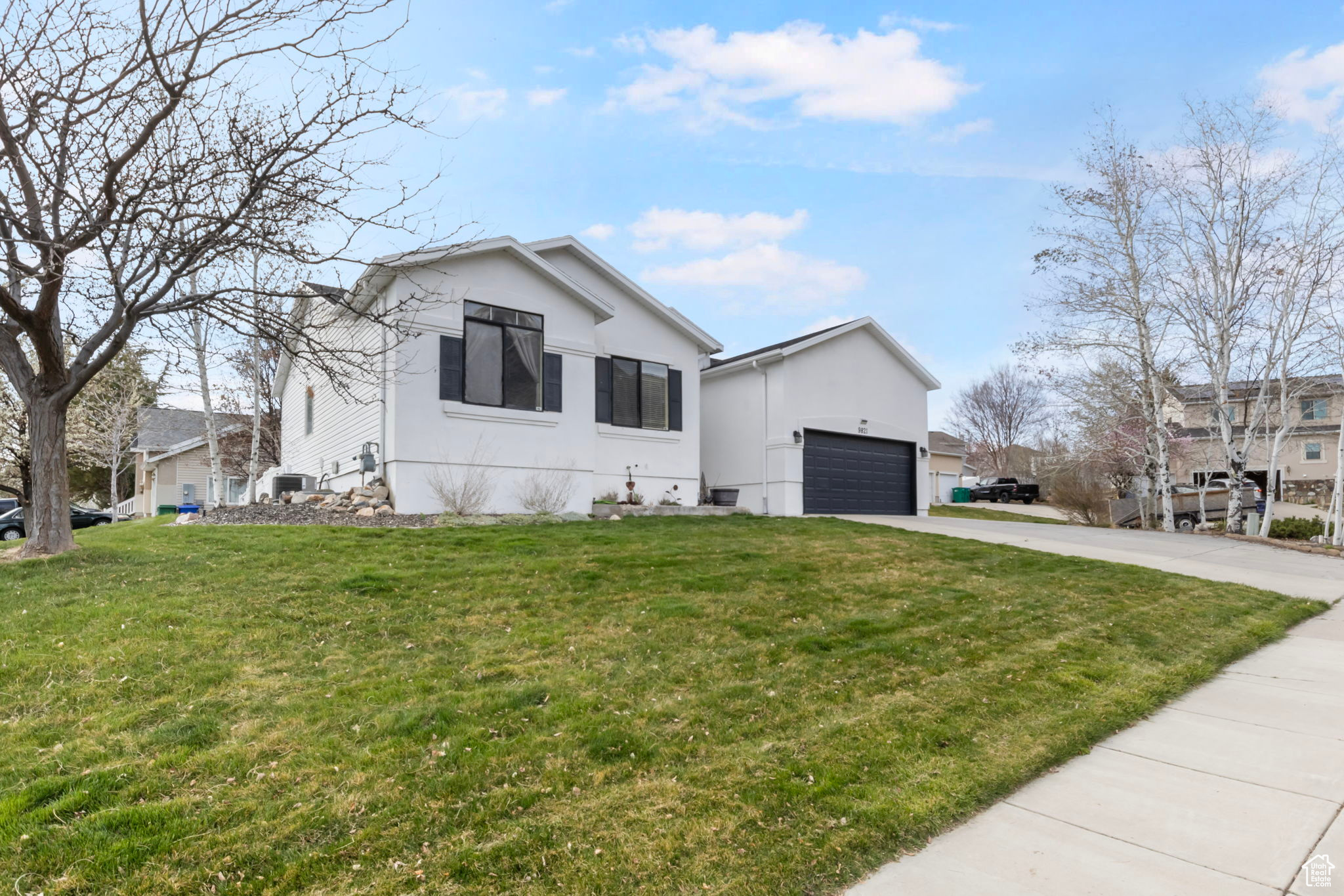 9821 N Manila Cir, Cedar Hills, Utah image 2