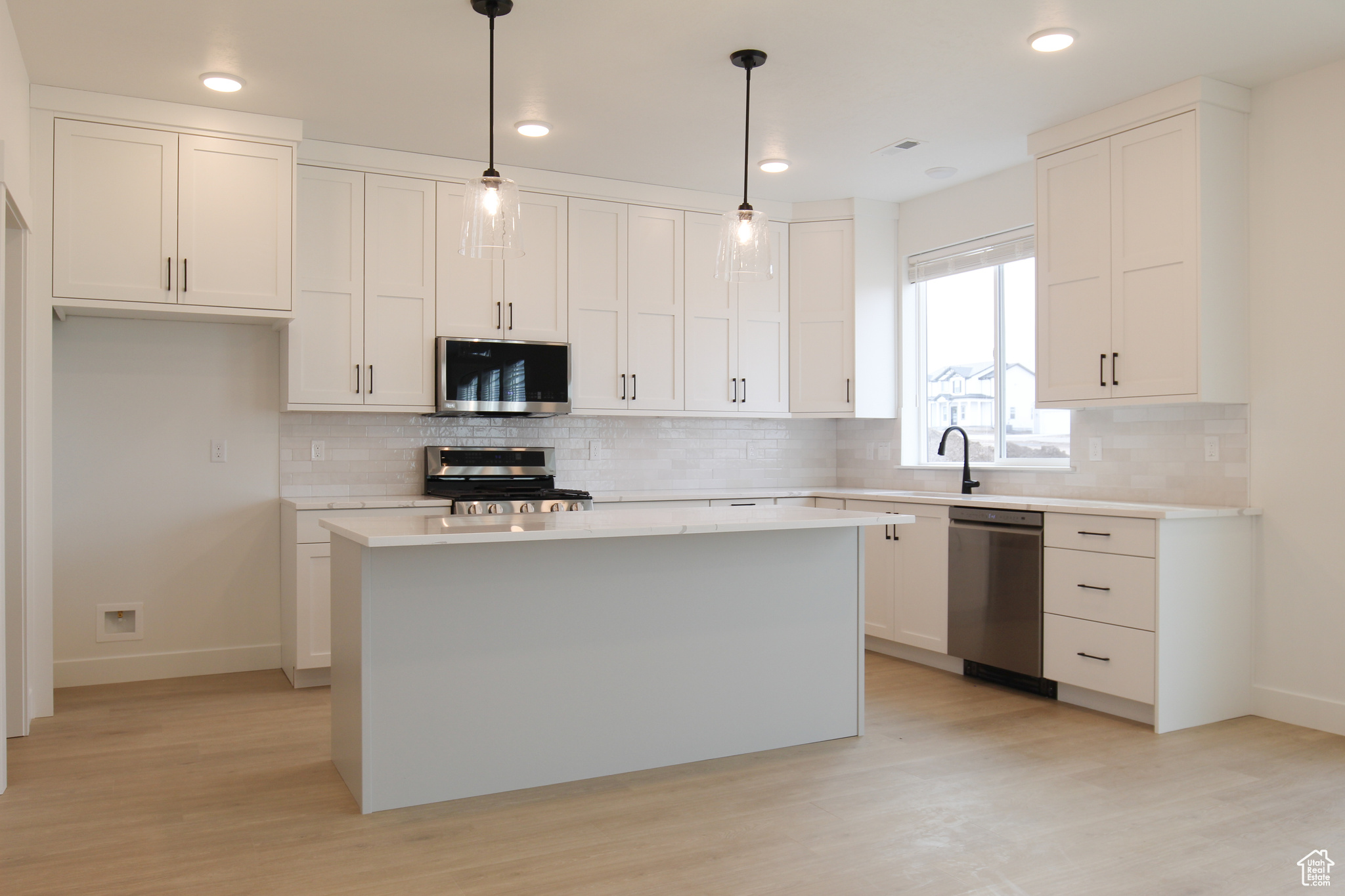 658 E 2475, North Logan, Utah image 7