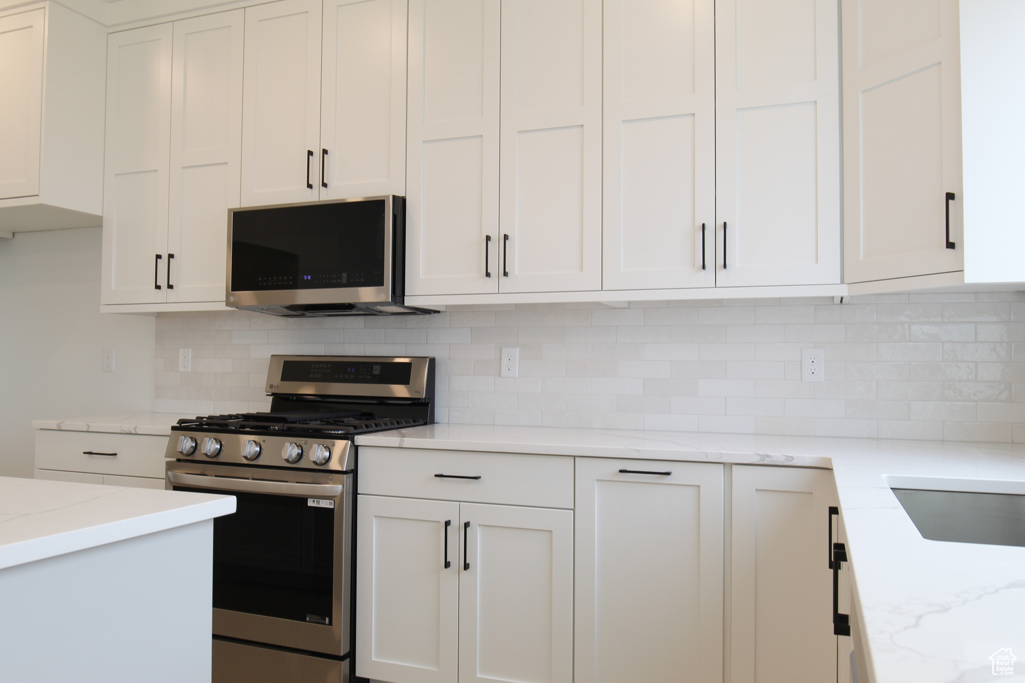 658 E 2475, North Logan, Utah image 8