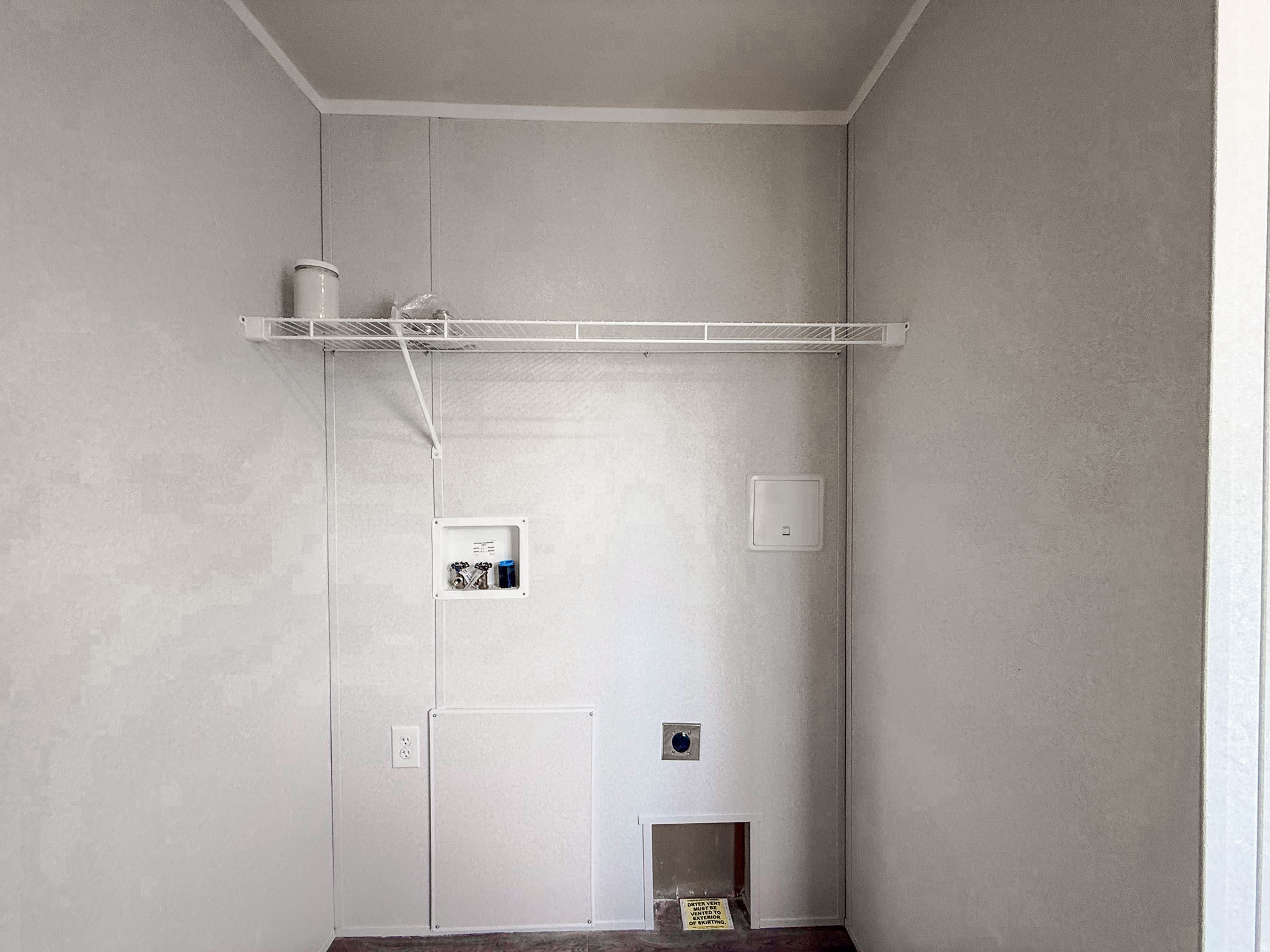 HIDDEN GLEN MOBILE ESTATES - Residential