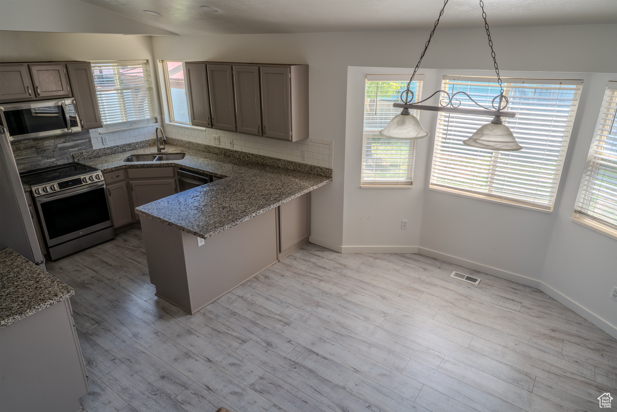 5641 W Hunter Hollow Dr, West Valley City, Utah image 8